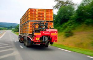 chariot embarqué poulets camion Mabo Lifting