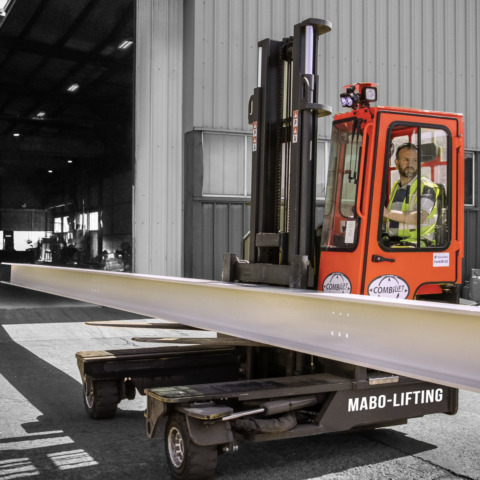 Combilift vierweg zijlader elektrisch multidirectioneel