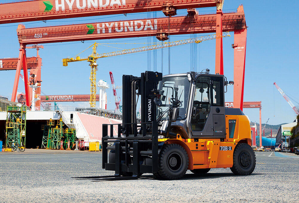 4p Ep Main 1 (1) Hyundai 70B-X